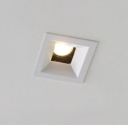 Recessed Ceiling Light Fixture